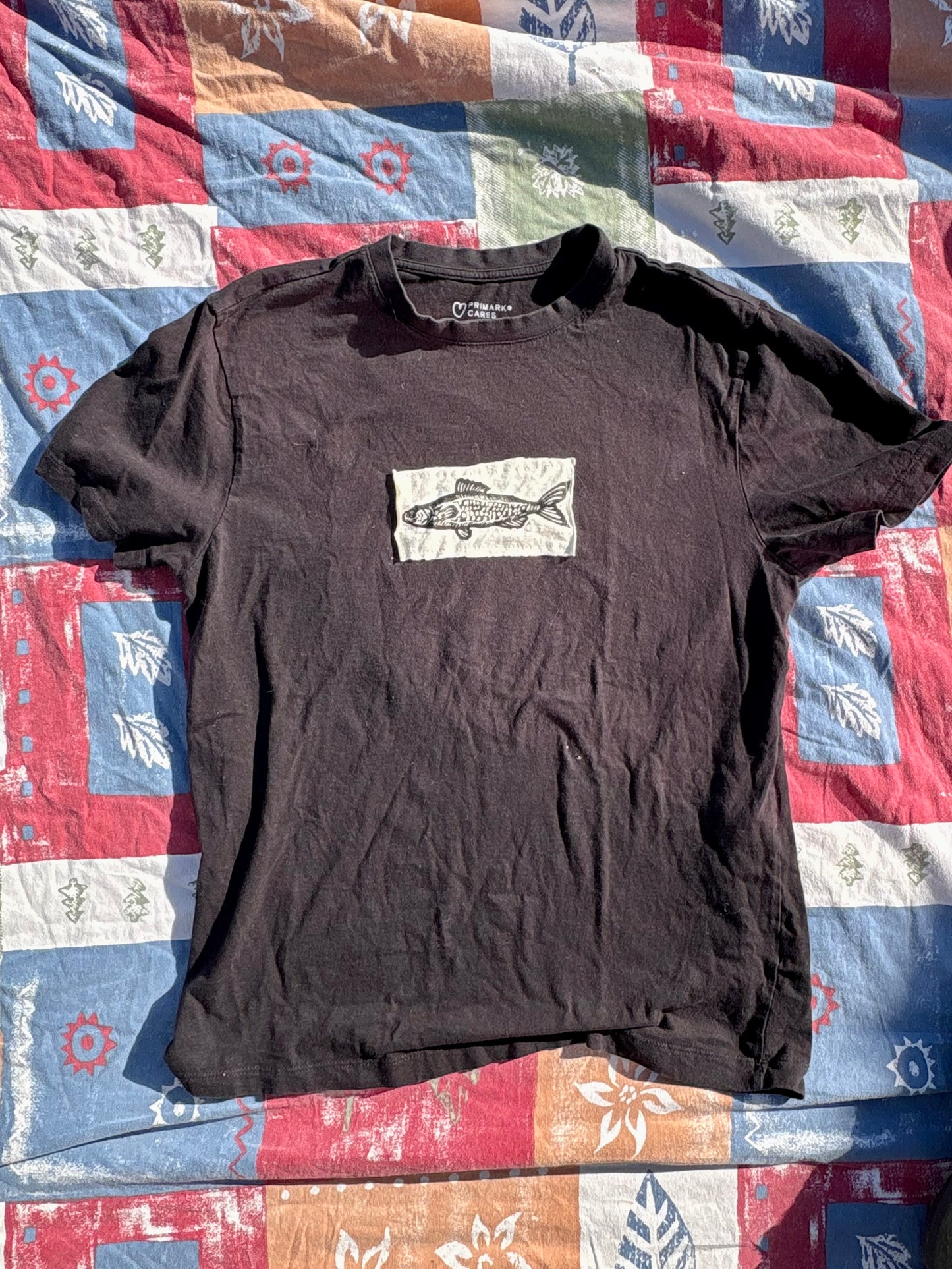 Fish- Upcycled T Shirt M